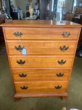 Pristine 1960s Haywood Wakefield chest of drawers - $225